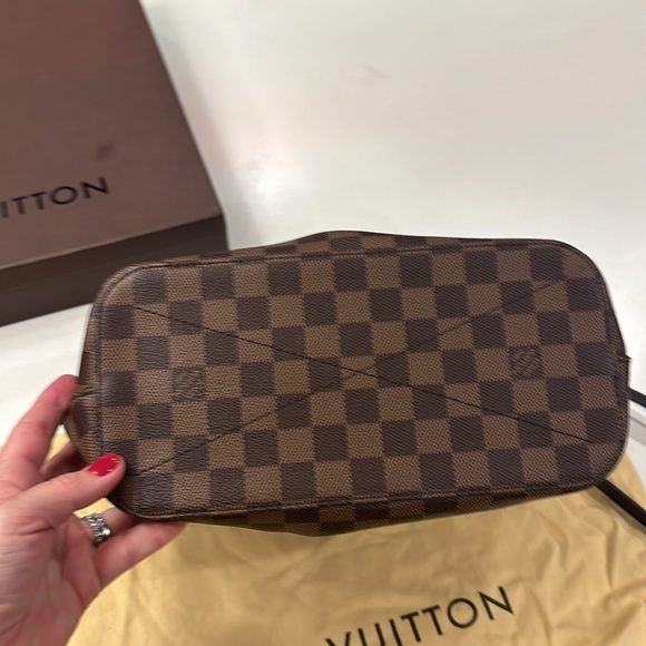 Louis Vuitton Siena PM Damier Ebene - Picture 10 of 17